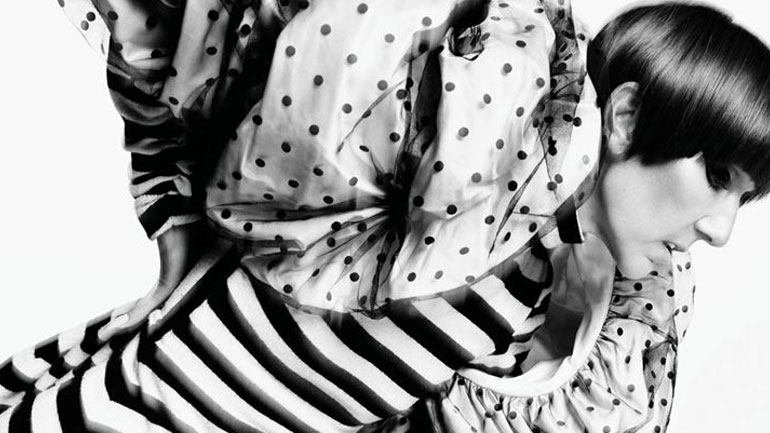 H Celine Dion ποζάρει για το Harper’s Bazaar έτσι όπως δεν την έχουμε ξαναδεί!