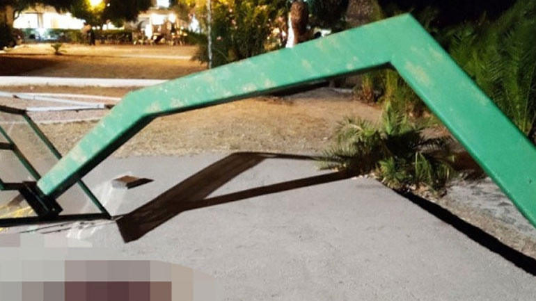 Χίος: Συνεχίζονται οι έρευνες για τον θάνατο του 19χρονου από πτώση μπασκέτας