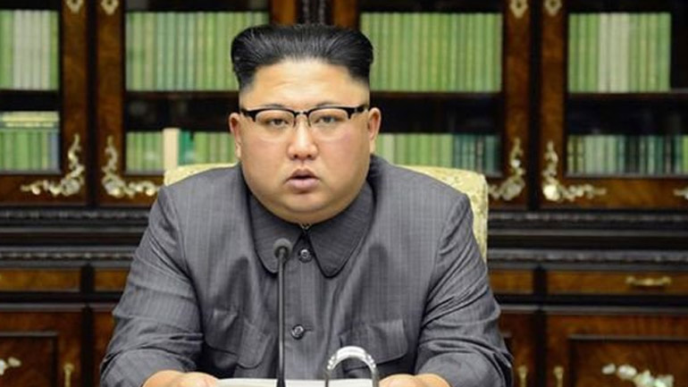Κιμ Γιονγκ Ουν: Οι νέες εκτοξεύσεις πυραύλων αποτελούσαν «προειδοποίηση» προς τις ΗΠΑ και τη Νότια Κορέα
