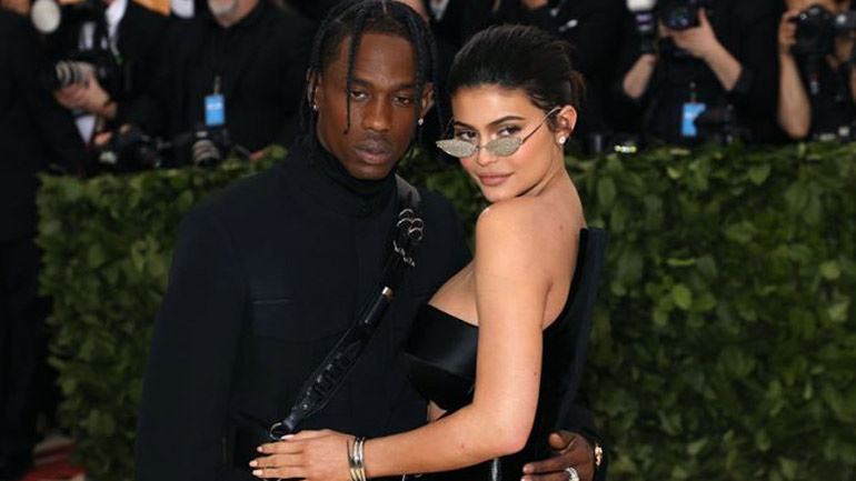 Kylie Jenner: H έκπληξη-υπερπαραγωγή που της έκανε ο σύντροφός της για τα 22α γενέθλιά της