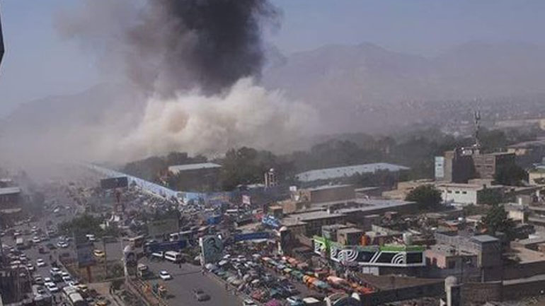 Τουλάχιστον 100 τραυματίες από την επίθεση σε αστυνομικό τμήμα στην Καμπούλ – Ο Ταλιμπάν ανέλαβαν την ευθύνη