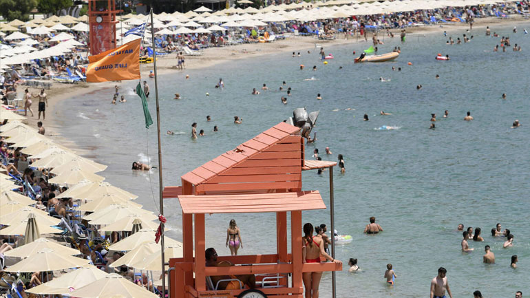 Έως τους 38 βαθμούς θα σκαρφαλώσει ο υδράργυρος την Πέμπτη