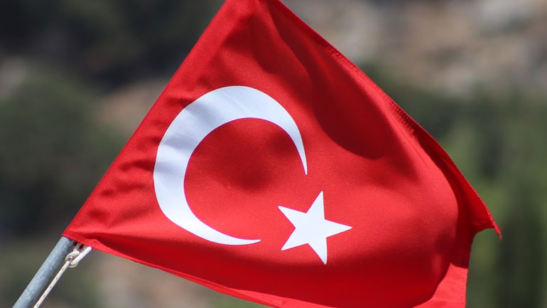 Η Άγκυρα δεν θα επιτρέψει την καθυστέρηση εφαρμογής της συμφωνίας με την Ουάσινγκτον για την ασφαλή ζώνη στη Συρία