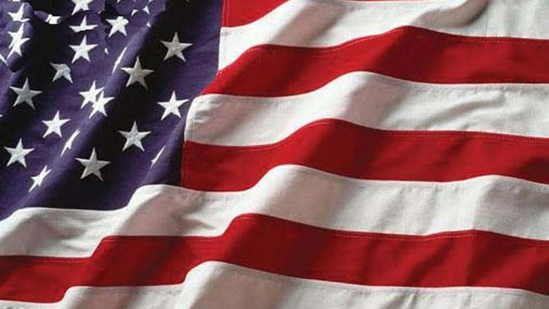 ΗΠΑ: Περισσότεροι από 200 δήμαρχοι καλούν τη Γερουσία να ελέγξει την αγορά των όπλων