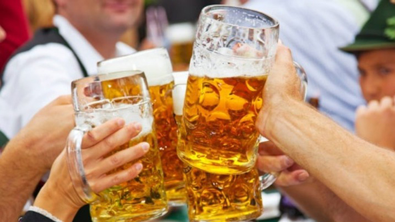 Φεστιβάλ Μπύρας έκλεισε τις πόρτες σε όσες μάρκες έχουν ονόματα ή ετικέτες με σεξιστικό περιεχόμενο