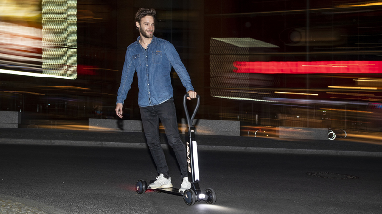 Το πρωτοποριακό ηλεκτρικό πατίνι της Audi