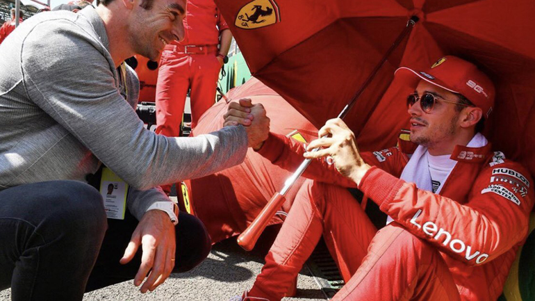 Στη Μύκονο κάνει διακοπές ο Charles Leclerc