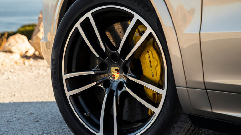 Η Porsche κατέσχεσε απομιμήσεις αξίας 60 εκατομμυρίων ευρώ