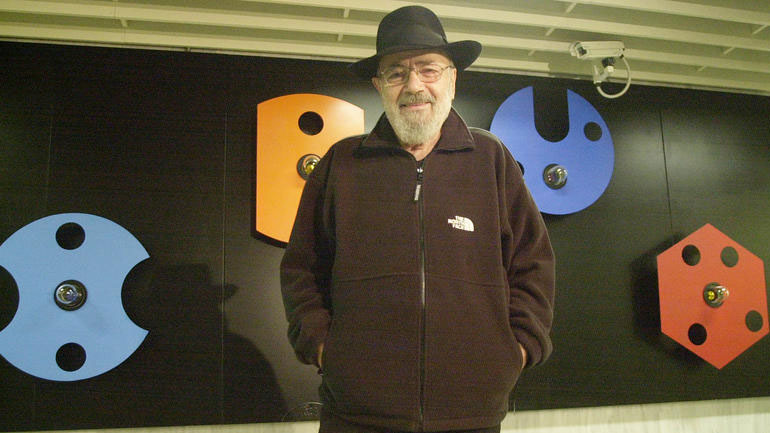 Έφυγε από τη ζωή ο διεθνούς φήμης γλύπτης Takis