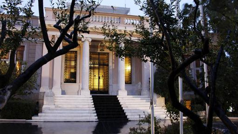 Μαξίμου: Συνεχίζονται οι έρευνες στο Πόρτο Χέλι, αναμένεται ανακοίνωση από το Λιμενικό