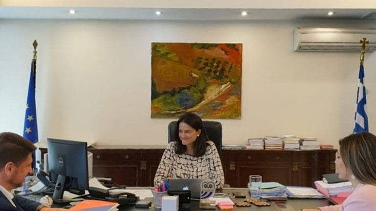 Συνάντηση της ηγεσίας του υπουργείου Παιδείας με τον γενικό γραμματέα Πολιτικής Προστασίας