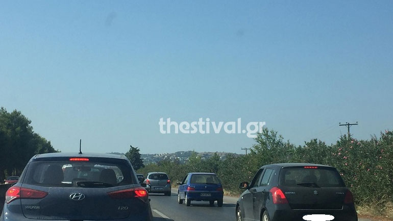 Σε εξέλιξη η έξοδος των εκδρομέων για Χαλκιδική – Αυξημένη η κίνηση στην Εθνική Οδό