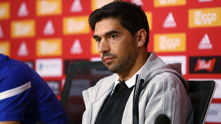 Φερέιρα: «Ετοιμάζουμε εκπλήξεις απέναντι στον Άγιαξ»