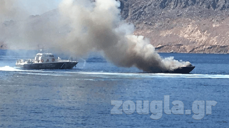 Φωτιά σε θαλαμηγό χωρίς επιβάτες στη Σύμη