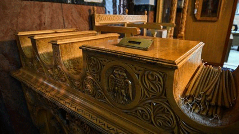 Εύβοια: Ιερόσυλοι περίμεναν να τελειώσει η κηδεία για να κλέψουν το παγκάρι