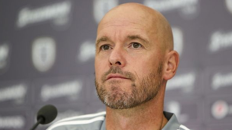 Τεν Χαγκ: «Θα παίξουμε επιθετικά, ξέρουμε τι πρέπει να κάνουμε με τον ΠΑΟΚ»