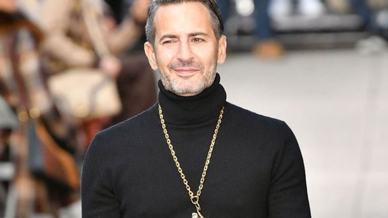 Ο Marc Jacobs θα τιμηθεί με το βραβείο «Fashion Trailblazer» στα MTV Music Awards