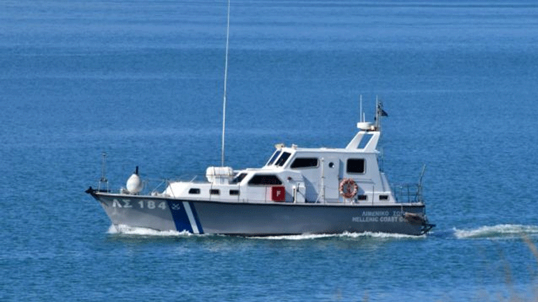 Εντοπίστηκε η ακυβέρνητη μηχανοκίνητη λέμβος με δύο επιβαίνοντες στη θαλάσσια περιοχή της Γυάρου