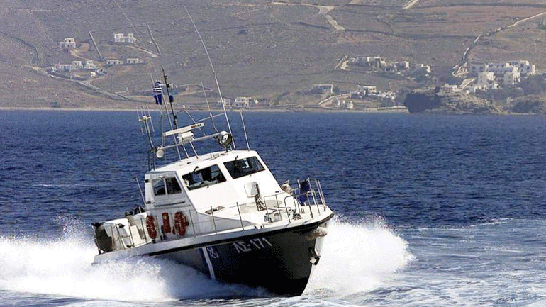 Αγνοείται φουσκωτό με δύο άτομα ανοιχτά της Γυάρου – Μεγάλη κινητοποίηση