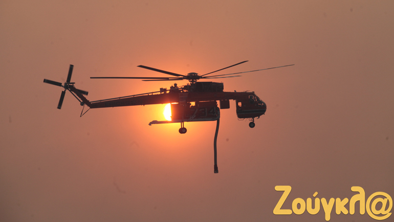 Πύρινη κόλαση στην Εύβοια – Δραματικές ώρες στη Μακρυμάλλη