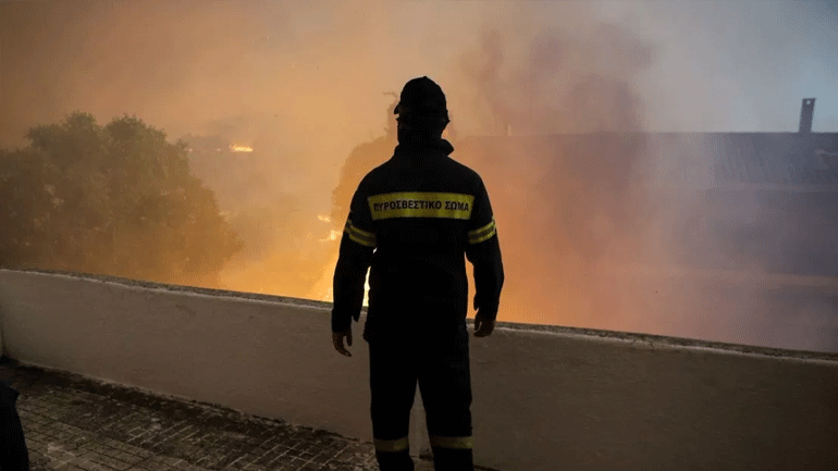 Το μέτωπο της φωτιάς στην Εύβοια, επισκέφθηκε κλιμάκιο του ΚΚΕ
