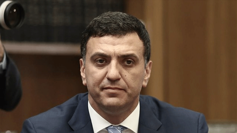 Κικίλιας: Αναλαμβάνουμε τα έξοδα αποθεραπείας του εθελοντή πυροσβέστη