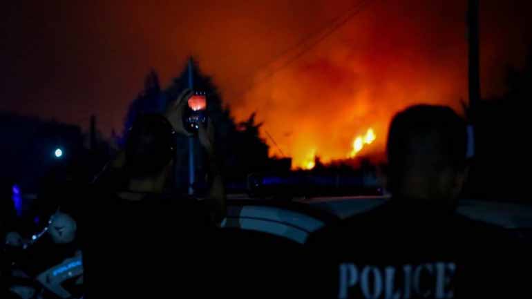 Β. Εύβοια: Σε ύφεση η φωτιά – Προσαγωγή υπόπτου για εμπρησμό