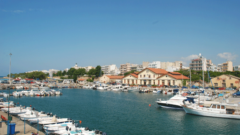 Στο λιμάνι της Αλεξανδρούπολης από Σαμοθράκη καταπλέει το οχηματαγωγό Anax