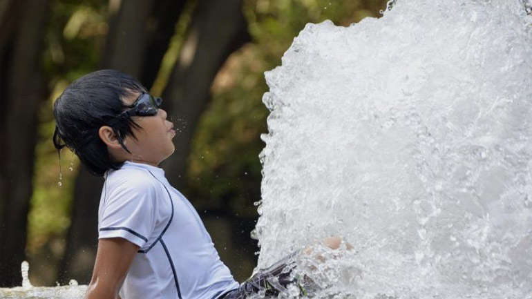Δεκάδες νεκροί από τον καύσωνα στην Ιαπωνία Δεκάδες νεκροί από τον καύσωνα στην Ιαπωνία