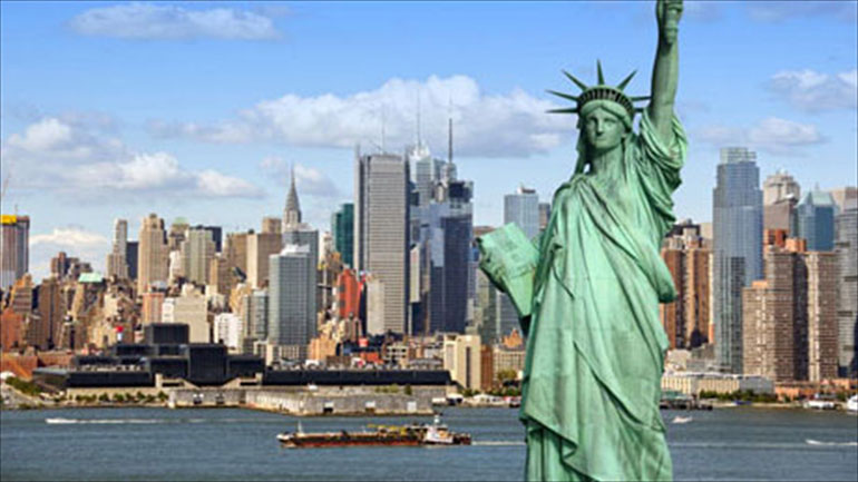 ΗΠΑ: Ο υπηρεσιακός διευθυντής των υπηρεσιών μετανάστευσης τροποποιεί το ποίημα στο Άγαλμα της Ελευθερίας