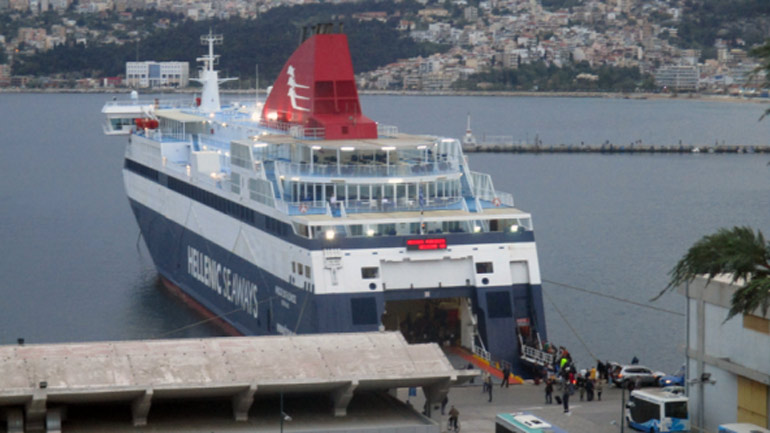 Δρομολογούνται δύο πλοία για την αποκατάσταση της ακτοπλοϊκής σύνδεσης στη Σαμοθράκη