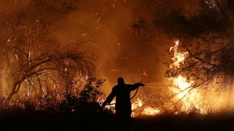Δεύτερη εφιαλτική νύχτα στην Εύβοια