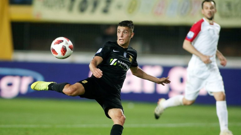 «Ενδιαφέρεται για τον Ματέο Γκαρσία ο Ερυθρός Αστέρας»