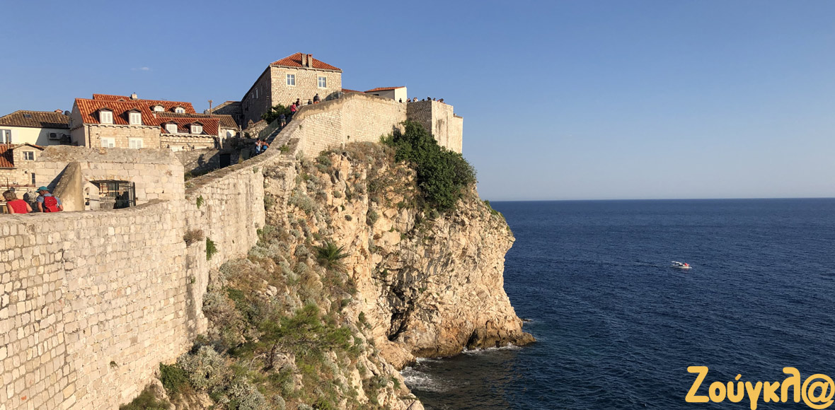 Στα τείχη του Ντουμπρόβνικ