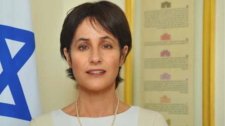 Η πρέσβειρα του Ισραήλ αποχαιρετά τους Έλληνες