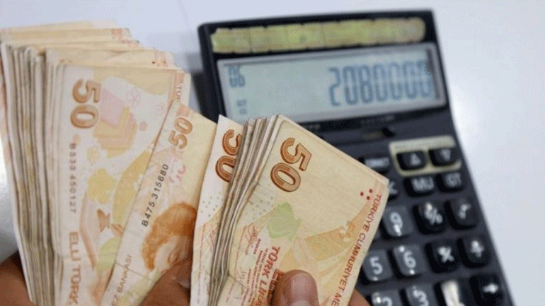 Τουρκία: Δημοτικός υπάλληλος βρήκε τσάντα με 320.000 ευρώ και την επέστρεψε στον ιδιοκτήτη της