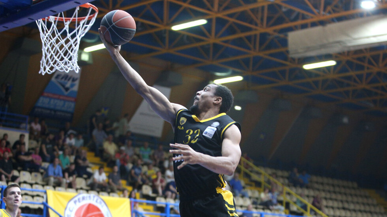 Χάντερ στο instagram: «Πείτε στην ΑΕΚ να με πληρώσει»