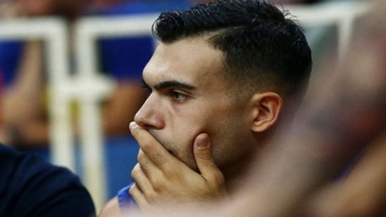 Στον «αέρα» η συμμετοχή του Σλούκα στο Παγκόσμιο Στον «αέρα» η συμμετοχή του Σλούκα στο Παγκόσμιο