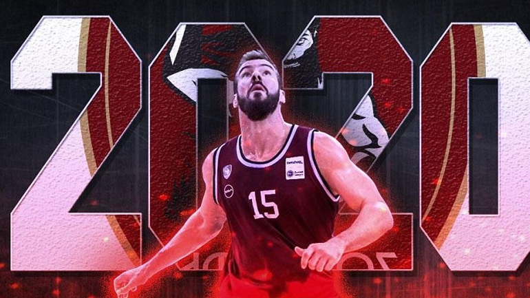 Μπάσκετ: Ανανέωσε με τον Ήφαιστο ο Χαριτόπουλος