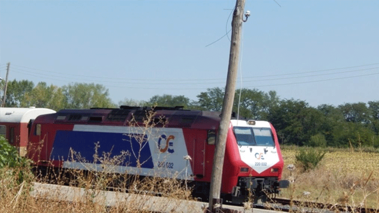 Σύγκρουση αμαξοστοιχίας με Ι.Χ. στα Διαβατά – Δύο τραυματίες