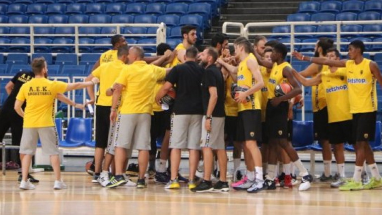 Μπάσκετ: Άρχισαν τα… βάσανα για τους παίκτες της ΑΕΚ
