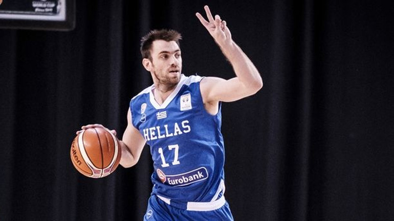 Μπάσκετ: Επιστρέφει στην Εθνική για το Παγκόσμιο Κύπελλο ο Μάντζαρης, «κόπηκε» από την αποστολή  ο Μήτογλου