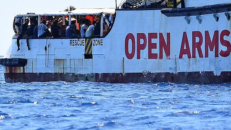 Συμφωνία Ισπανίας – Ιταλίας για αποβίβαση των μεταναστών στη Μαγιόρκα
