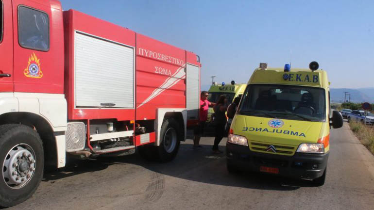 Νέδα: Γκρέιντερ έπεσε σε χαράδρα 200 μέτρων-Νεκρός ο χειριστής του