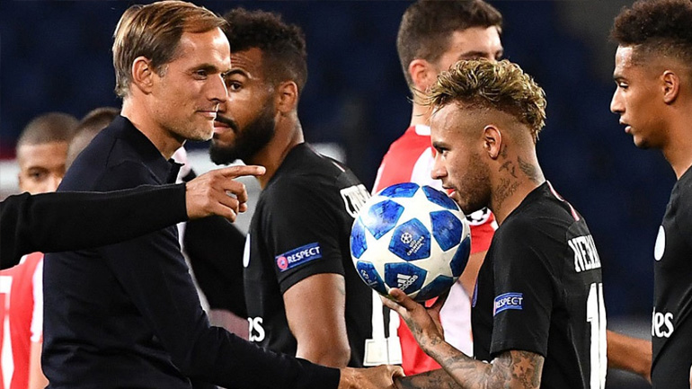 Τούχελ: «Δεν θα φύγει ο Νεϊμάρ αν δεν βρεθεί ο αντικαταστάτης του»