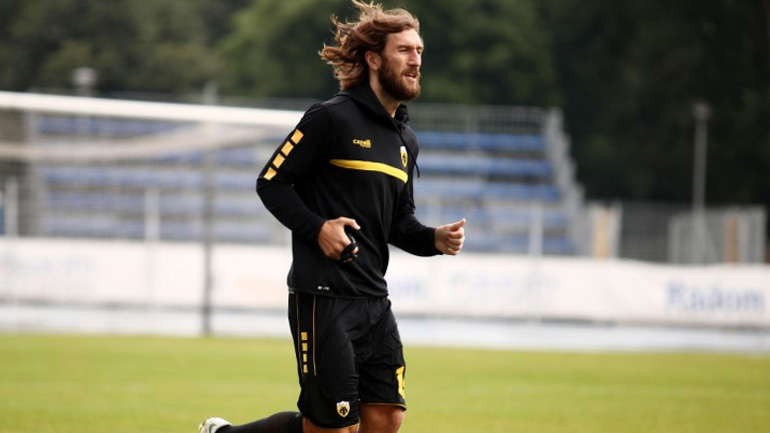 ΑΕΚ: Προπονήθηκε κανονικά ο Τσιγκρίνσκι