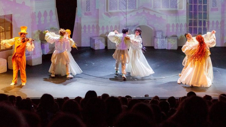 «Το βαλς με τα παραμύθια» στο Ανοιχτό Θέατρο Γιαννιτσών