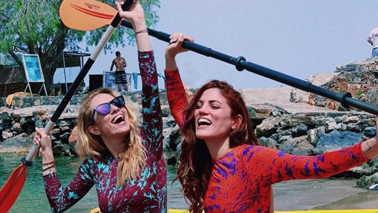 Ντορέττα Παπαδημητρίου – Μαίρη Συνατσάκη: Σκαφάτες διακοπές στο Ιόνιο μαζί με φίλους!