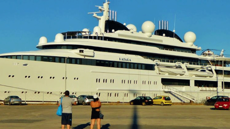 «Έδεσε» στην Κέρκυρα η θαλαμηγός «Katara» του πρώην Εμίρη
