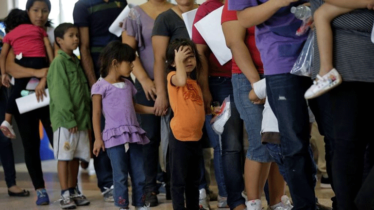 ΗΠΑ: Ο Τραμπ θέλει να καταργήσει το «δίκαιο του εδάφους»